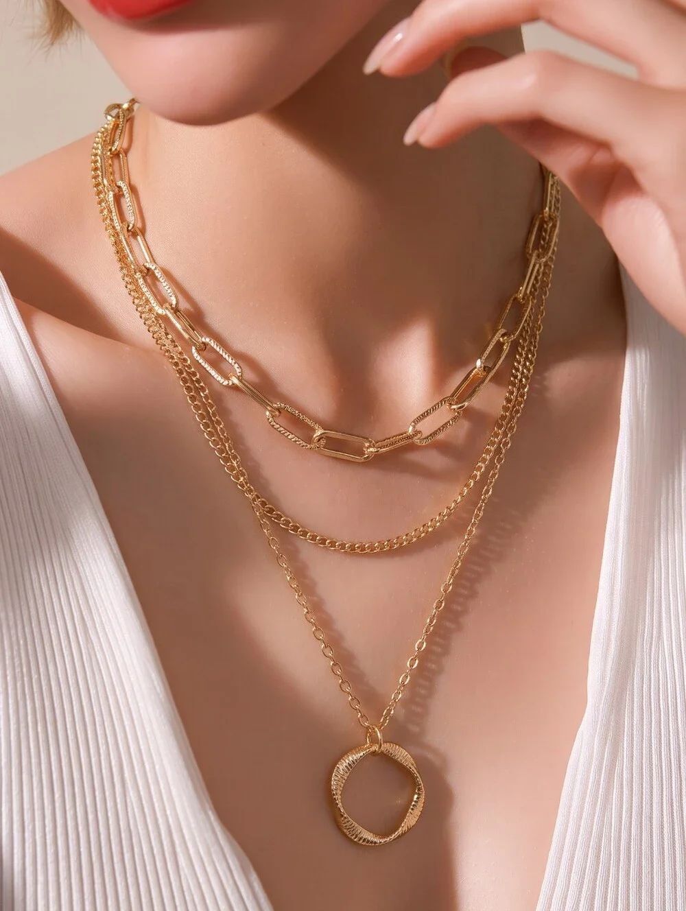 GoldβMulti-Layer Necklace Stacking Paperclip Choker Twisted Circle Pendant